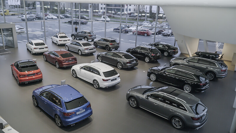 Audi Centrum Warszawa Okęcie - nowy salon czterech pierścieni
